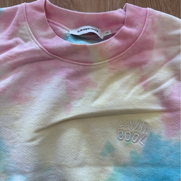 Women’s LIVINCOOL Tie-dye Cropped Pullover Crewneck - S - Picture 3 of 4